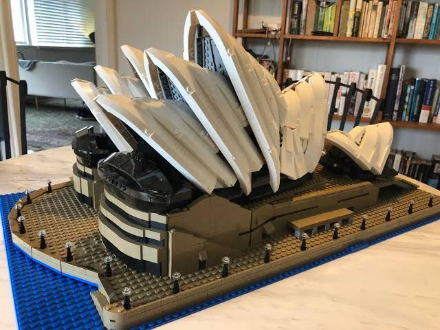 Lego sydney opera