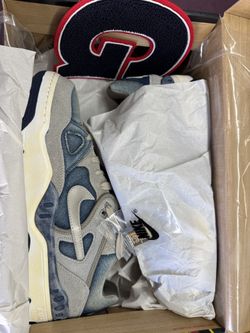 Nigo X Levi’s X Nike Air Force 3 Low Size 12.5m “ Olive Grey “