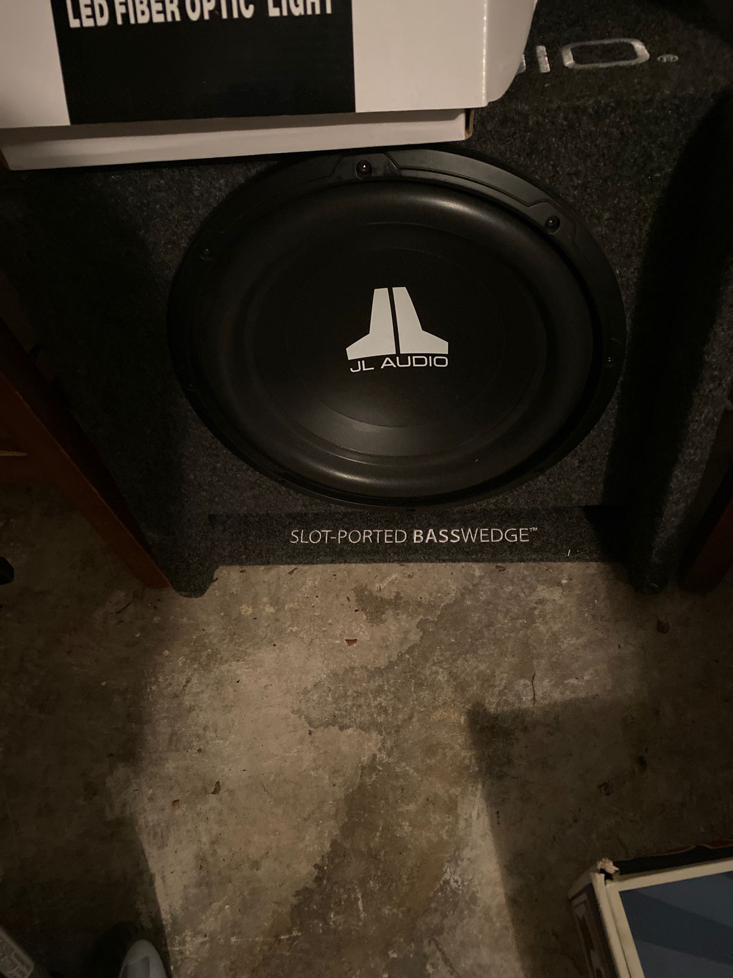 12 speaker jl Audio