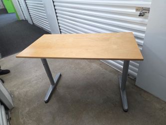 Escritorio Con Silla Para Computadora