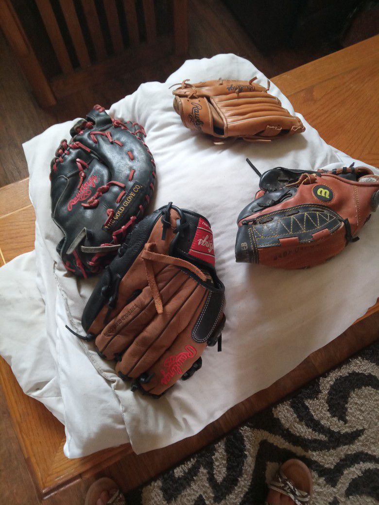 Rawlings Baseball Gloves 4 Total