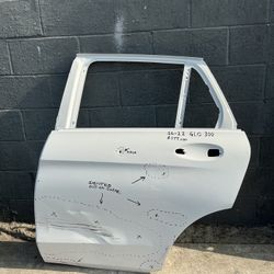 16-22 Mercedes Benz Glc Driver Rear Door 