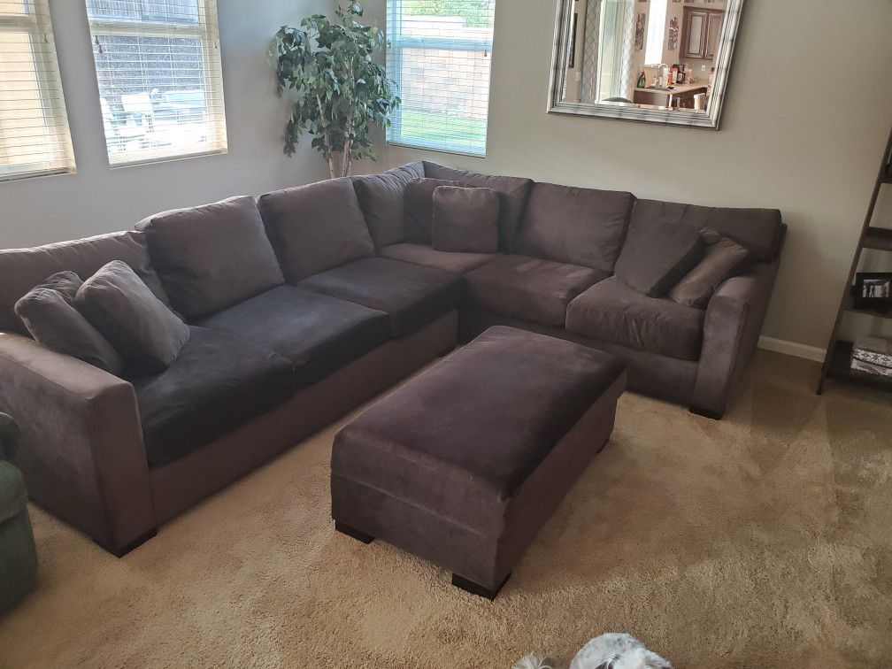 L shape sectional couch