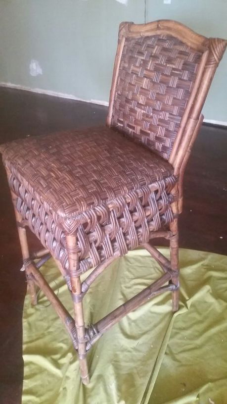 Bamboo / wicker bar stool - Very tall