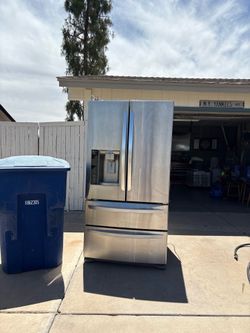 LG refrigerator