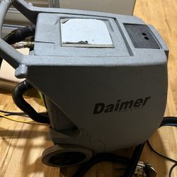 Commercial Carpet Cleaner