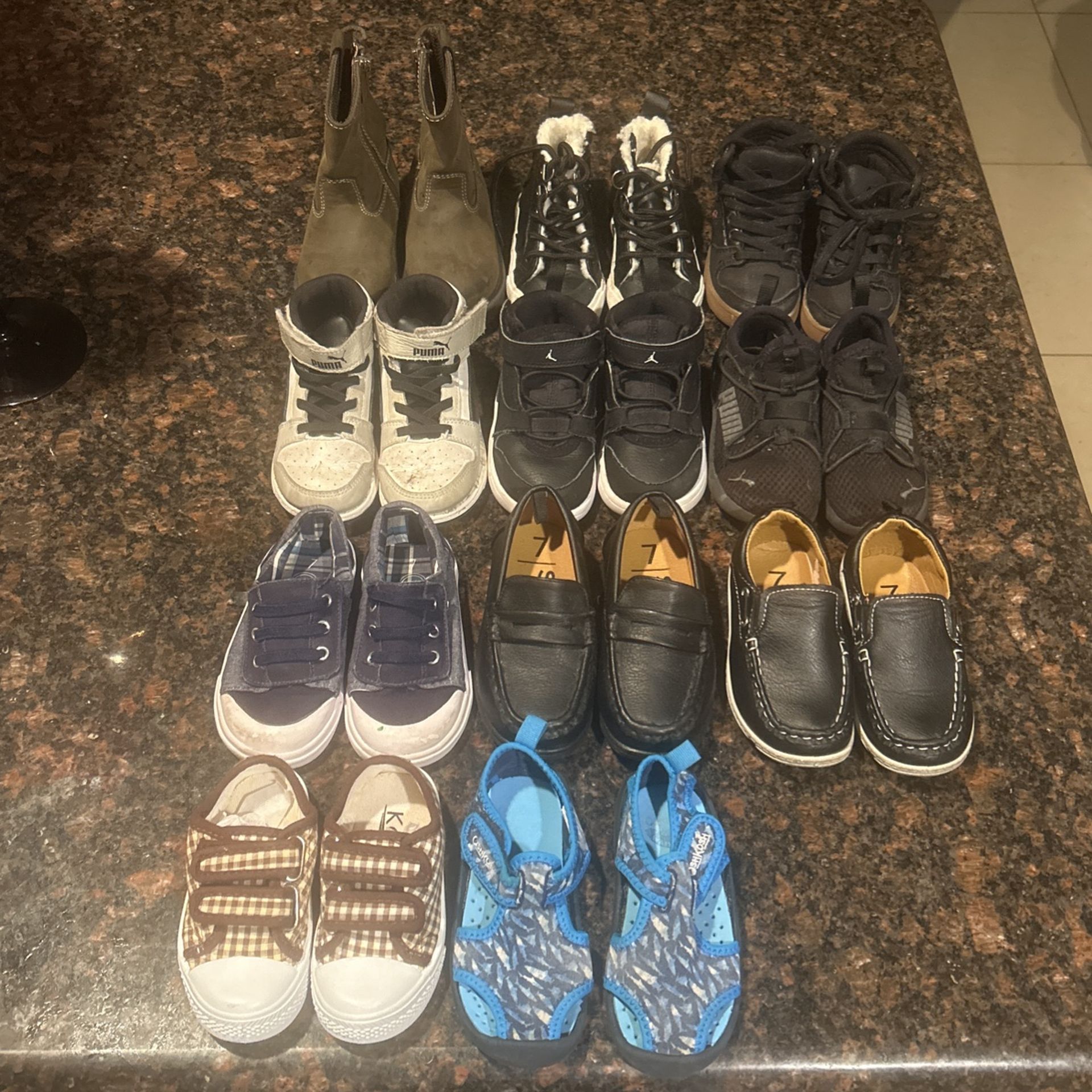 Toddle Shoes Size 7 Bundle