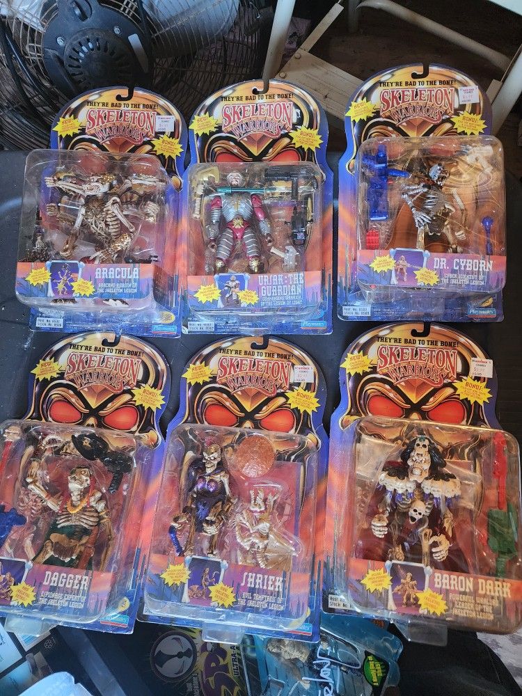 1994 Skelton Warriors Figures