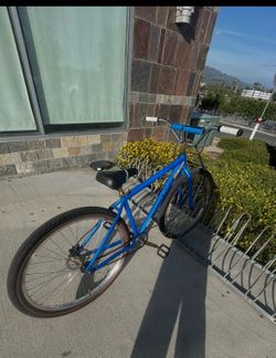 Throne bike
