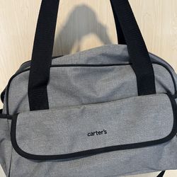 Diaper Bag Carter’s (color gray )like a new