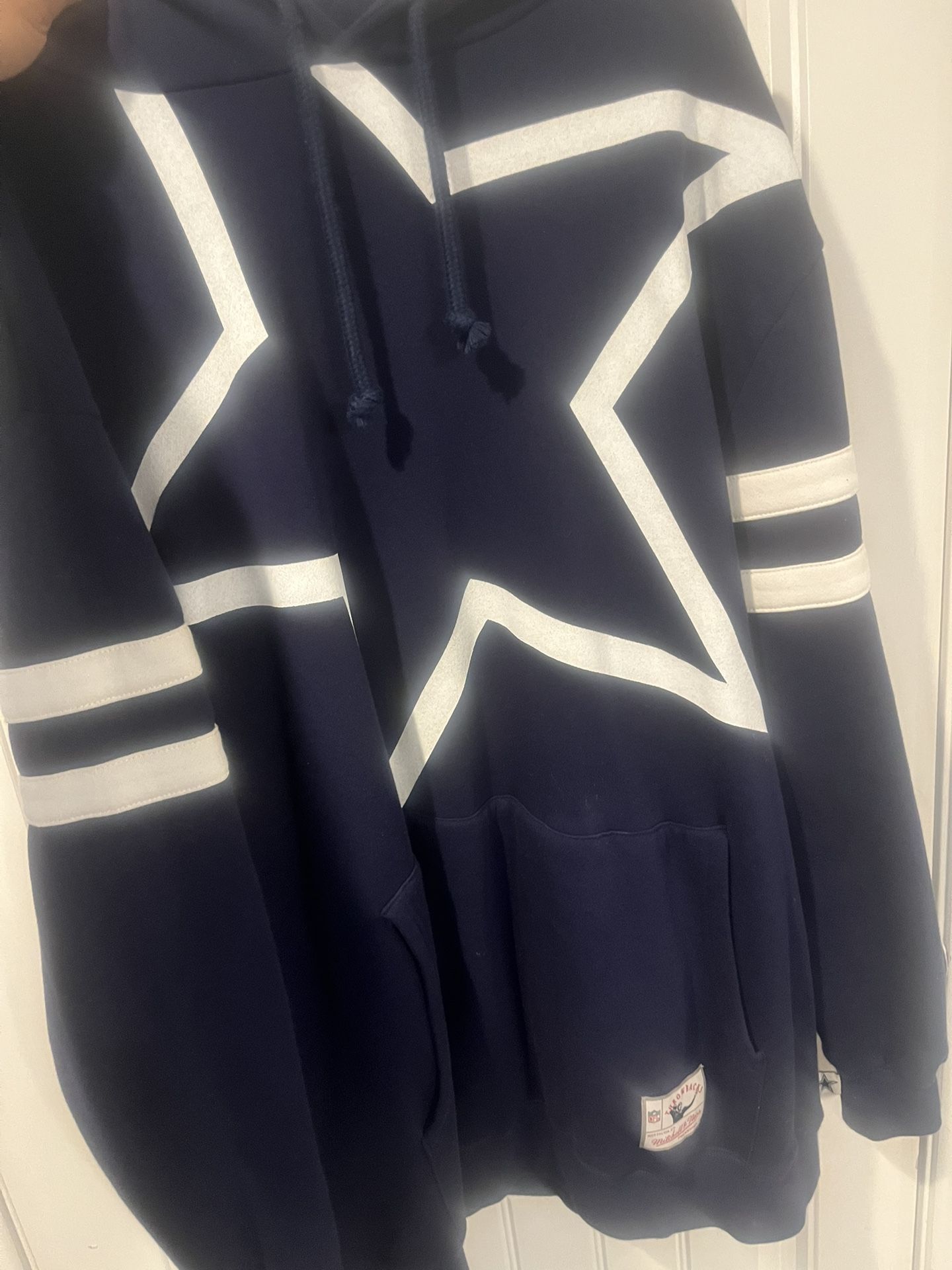Mitchell & Ness Men's Dallas Cowboys Fleece Pullover Hoodie