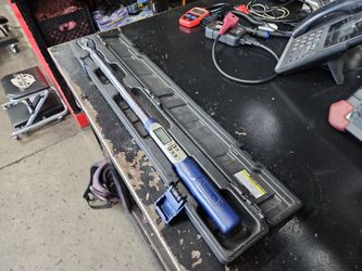 Quinn 1/2 Electronic Torque Wrench