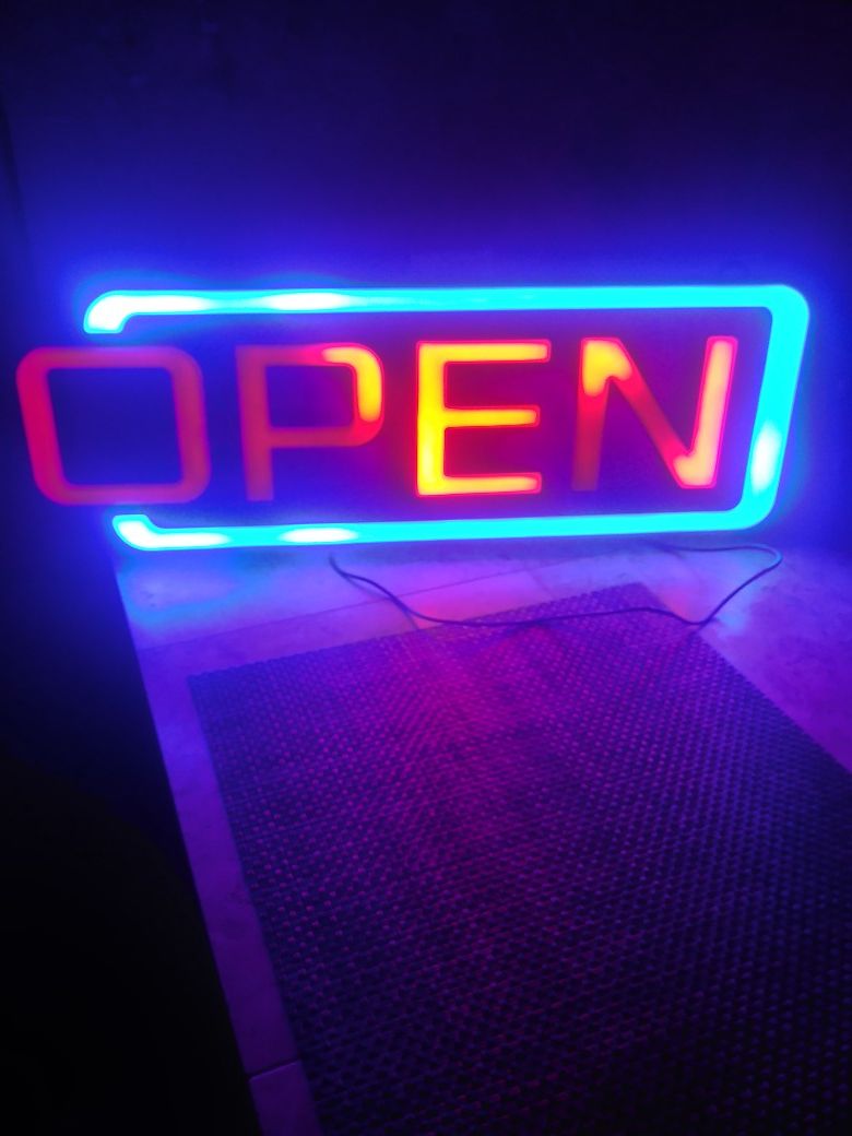 Mystiglo LED Open Sign