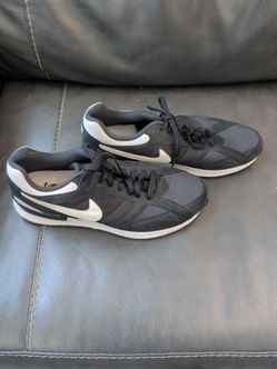 Nike Air Pegasus Racer, size 12.