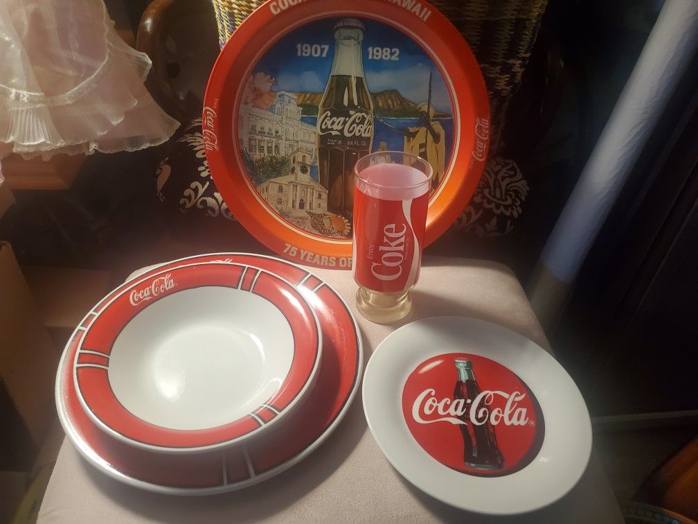 Collectable Coca Cola Place Setting