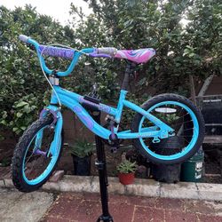 16” Dynacraft “Twilight Twist” Girls Bike 