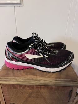 Brook Ghost Tennis Shoes 