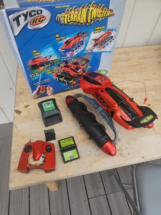 TYCO R/C Terrain Twister Radio Remote Control All Terrain