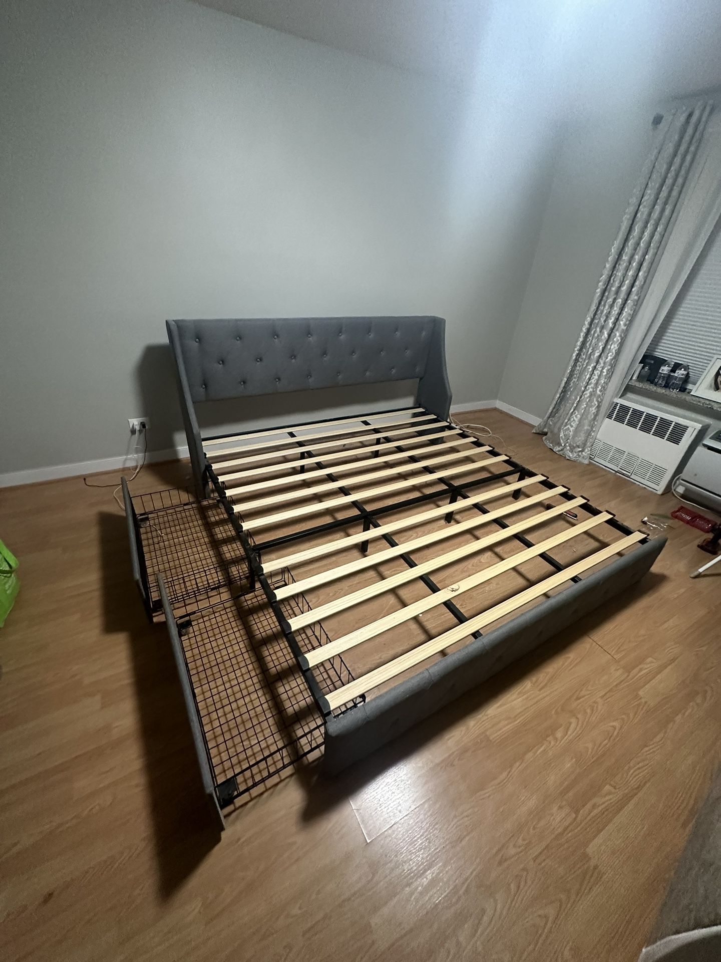 King Size Bed With Storage