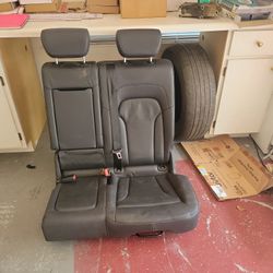 Audi Q7 Back Seat 2009