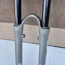 Marzocchi XC RETRO suspension fork for 26" wheels. Rim and disc brakes