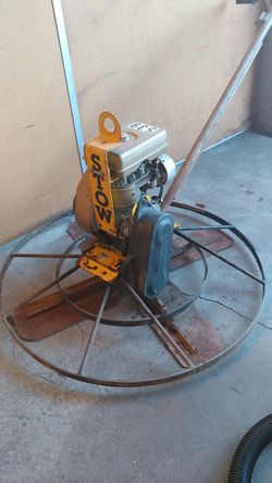 Concrete power trowl by STOW