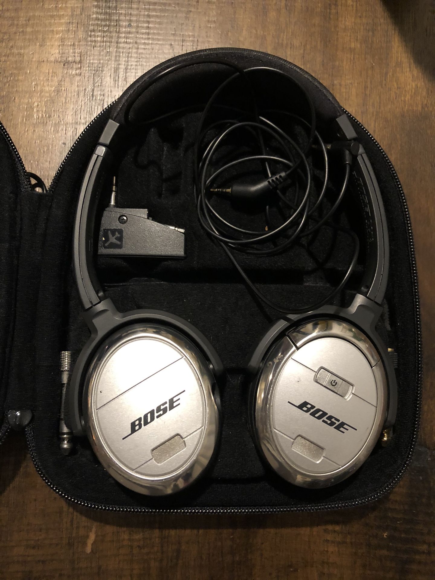 Bose noise canceling headphones