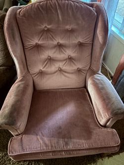 Velvet pink chair free (still available)