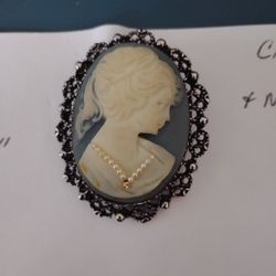Jewelry - Cameo Necklace/Pin