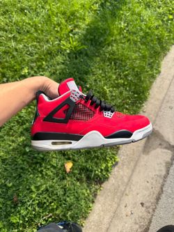 Jordan 4