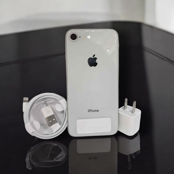 📱 iPhone 8 64GB – Factory Unlocked – Excellent Condition – Under Warranty / FlexEmarket Unbeatable Price