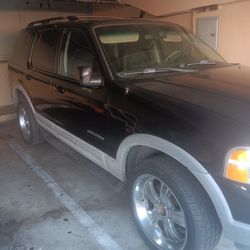 Ford Xpllorer 2003 Título Limpio 