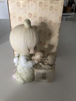 1988 Always Room For One More precious Moments Figurine