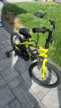 HUFFY 18 INCH BOYS BIKE
