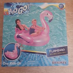 New- Flamingo Pool Float