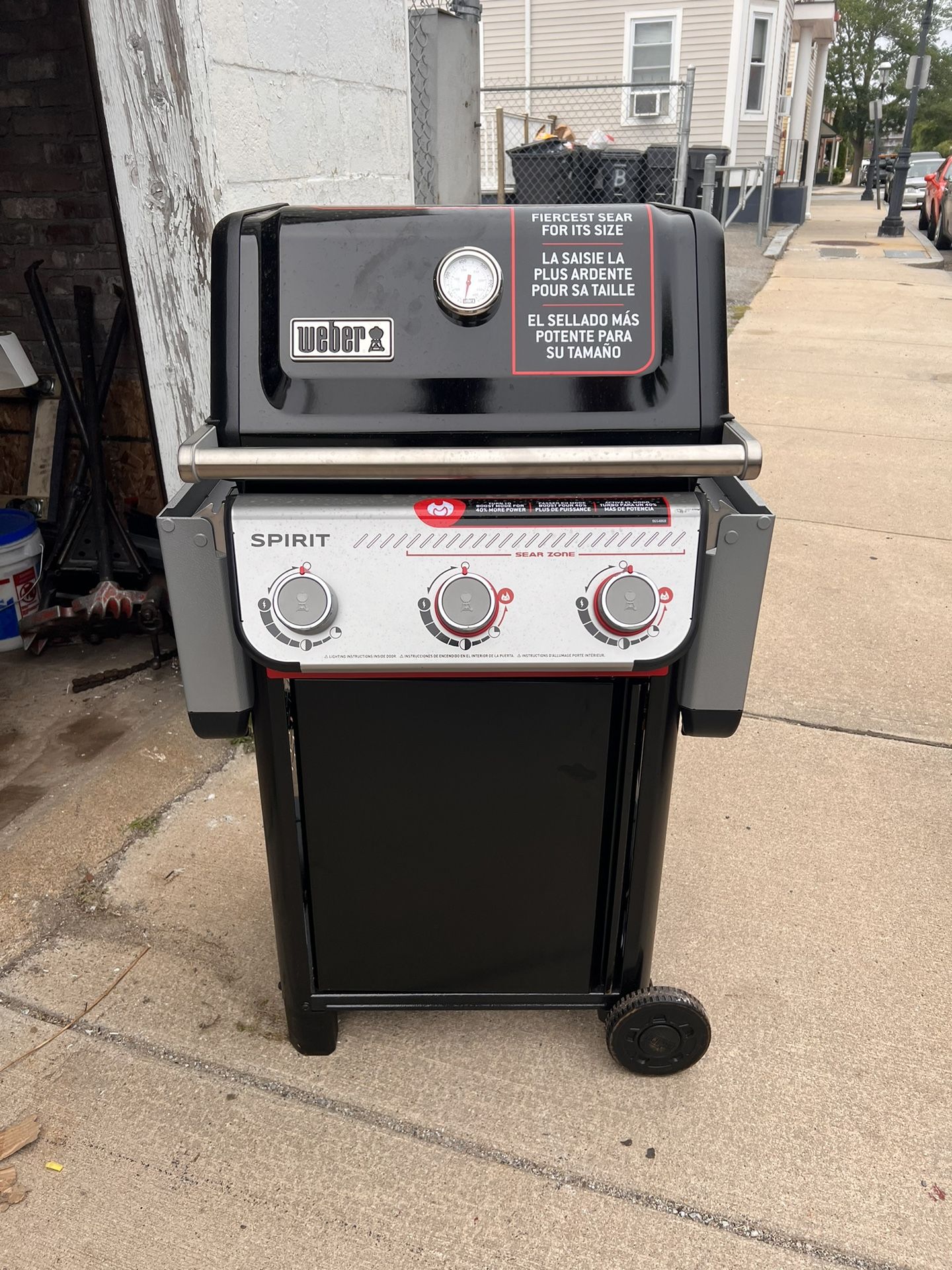 WEBER GRILL