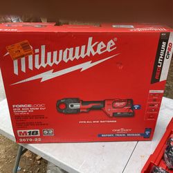 MILWAUKEE M18 600 MCM CU* CRIMPER KIT 