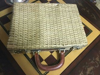Wicker briefcase