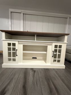 Tv console