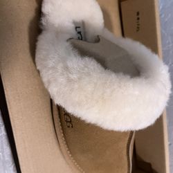 UGG Women's Scuffette II Slip On Slippers 