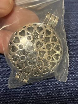 Aromatherapy Diffuser Necklace - Small Hearts