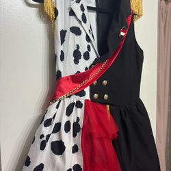 Cruella de Vil Costume Dalmatians SIZE LARGE  