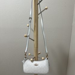 Women’s Coach Bag