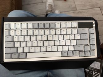 ROG Azoth white 75% gaming keyboard wireless