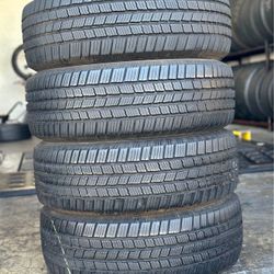  225/75/16 Tire Con 80% De Vida Las 4 