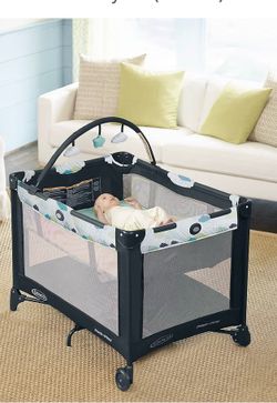 Graco Pack and Play On The Go Playard