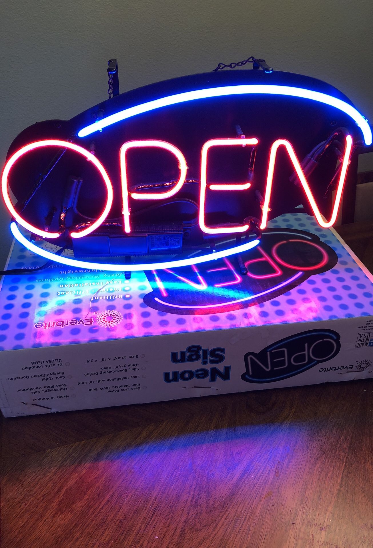 Everbrite Open Neon Sign