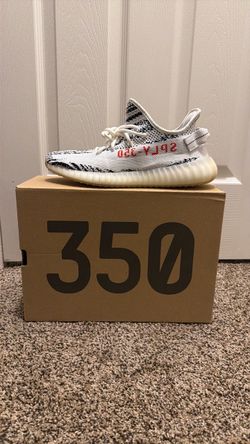Yeezy 350 Zebra