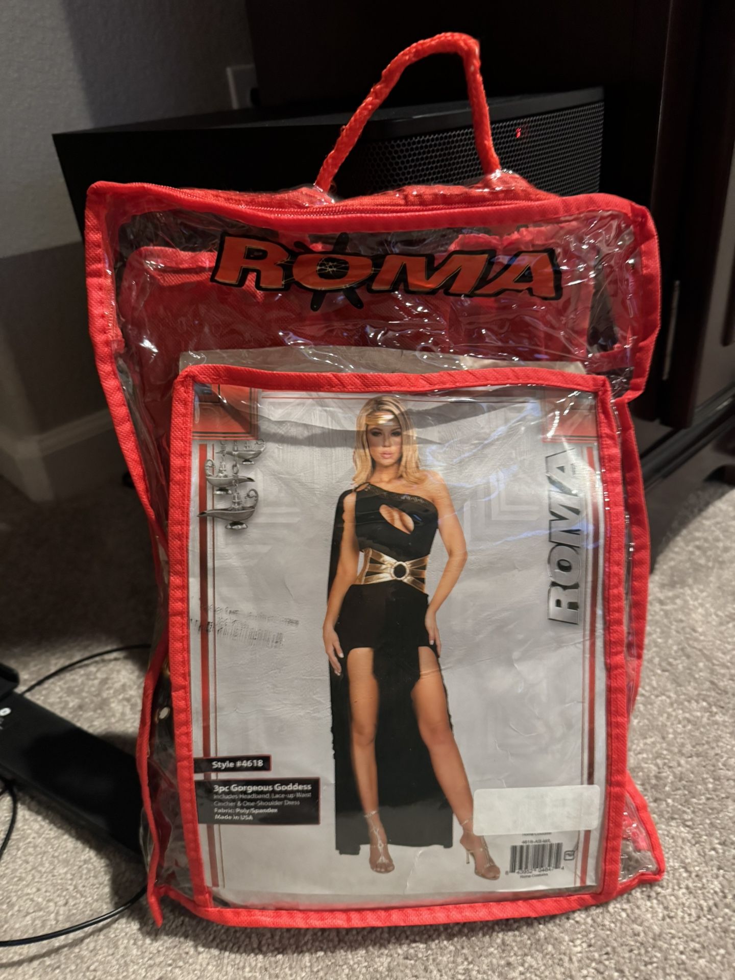Costume