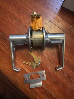 Door Handle (Lowe’s)